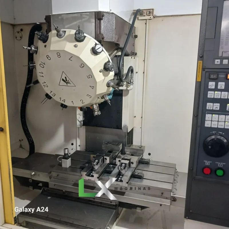 CENTRO DE FURAÇÃO E USINAGEM FANUC ROBODRIL ALPHA T14i-FLA – ANO 2010 (4)