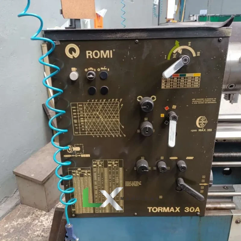 TORNO MECANICO ROMI TORMAX 30A - 520 X 2200MM - ANO 2008 (6)